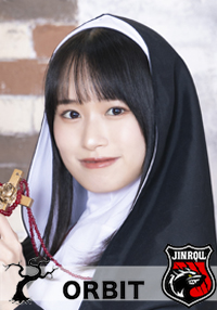 橋本彩花