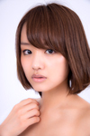 真下玲奈